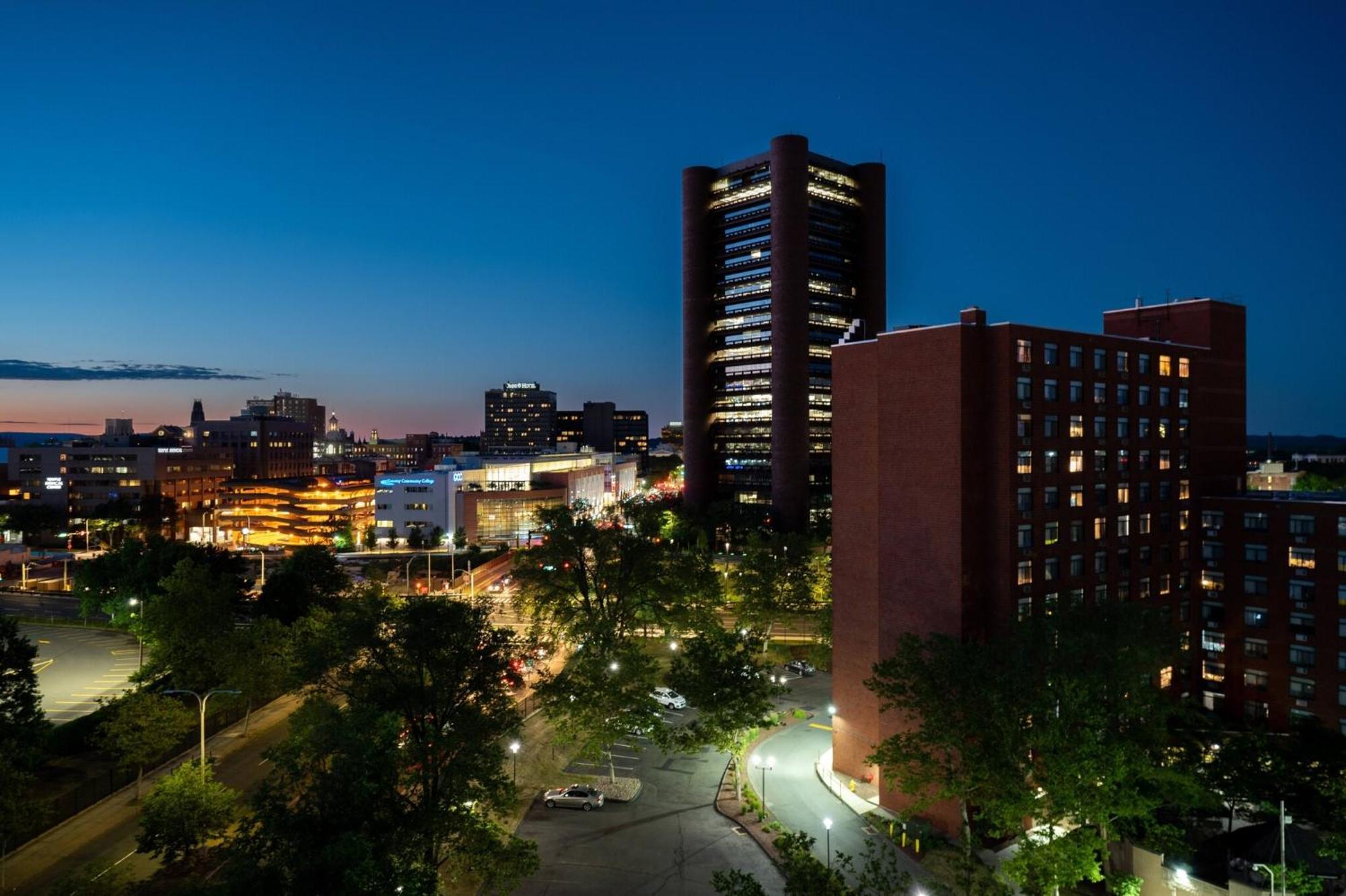 Luxury Apartments By Hyatus At Pierpont New Haven Exteriér fotografie